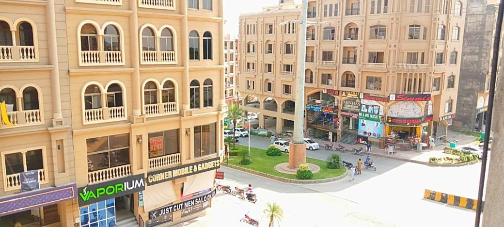 Comfortable Rental Apartments In Bahria Town Rawalpindi Extérieur photo